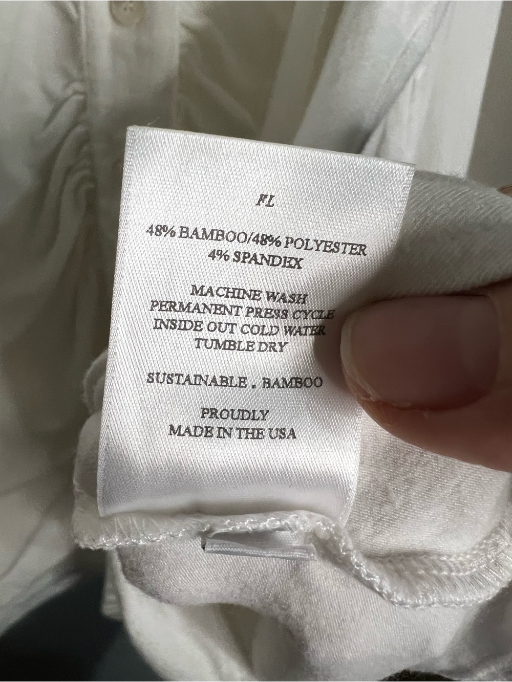 Women's White Ruched Button-Down Top - Picture 7 of 8
